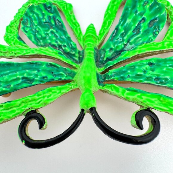 JJ Jonette Neon Green Butterfly Brooch Pin Textured Black Antenna 70s Vtg - Picture 6 of 8